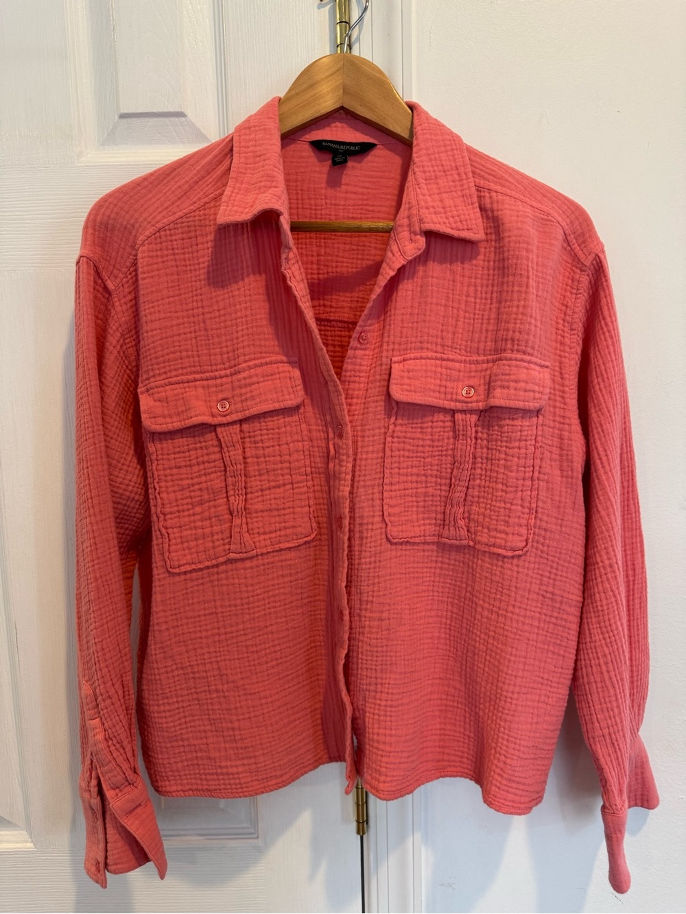 Banana Republic Woman’s Coral Collard Double Gauze Cotton Button Down Shirt Sz M